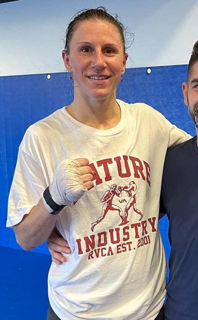 Jamey-Lyn Horth